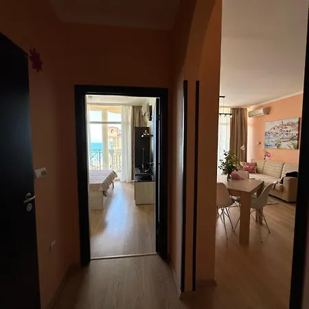 アパート 2 Bedroom Komplex Andalusia Elenite With Terrasa And Sea