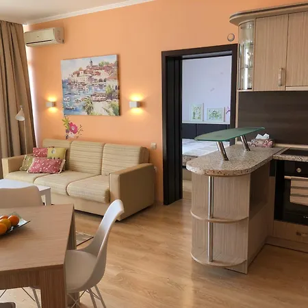 2 Bedroom Komplex Andalusia Elenite With Terrasa And Sea * スヴェティ・ヴラス