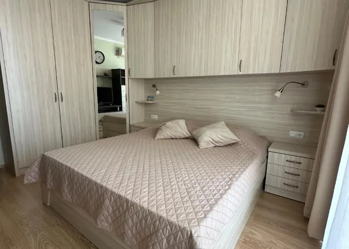 2 Bedroom Komplex Andalusia Elenite With Terrasa And Sea Апартаменты