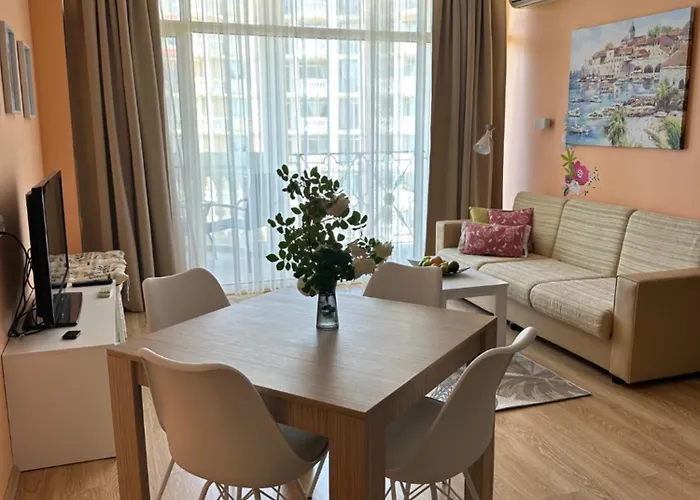 Apartamento 2 Bedroom Komplex Andalusia Elenite With Terrasa And Sea *