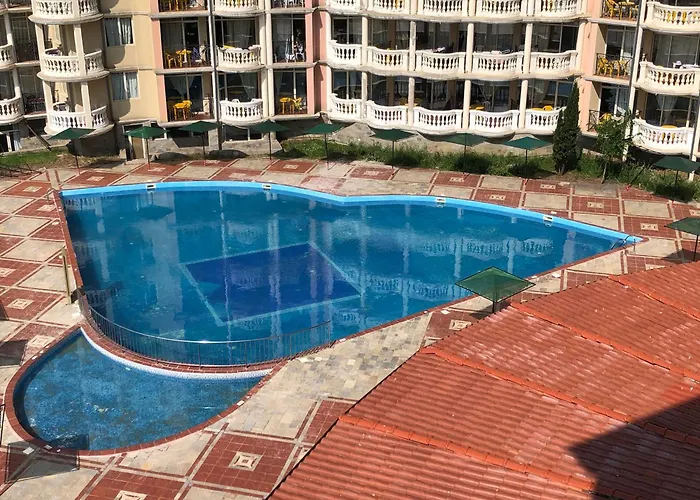 2 Bedroom Komplex Andalusia Elenite With Terrasa And Sea Апартаменты Свети-Влас